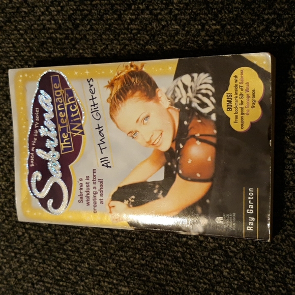 📚Sabrina The Teenage Witch - All That Glitters - Picture 1 of 11